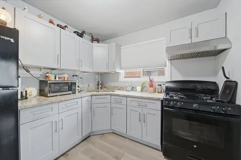 6909 South Ada Street Chicago IL 60636