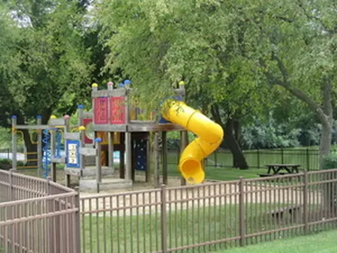 48 Oak Hill Colony Fox Lake IL 60020