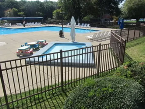 48 Oak Hill Colony Fox Lake IL 60020