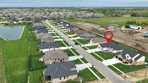 1083 Kinley Drive New Lenox IL 60451