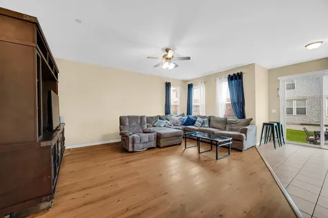 117 Bowman Street Matteson IL 60443