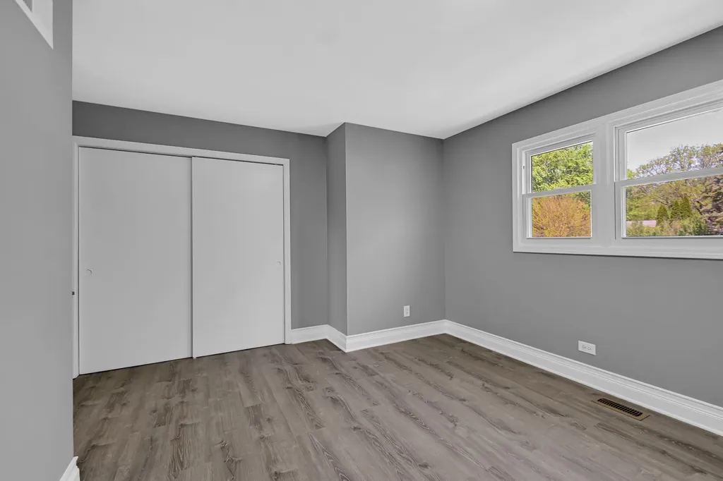 28W502 Leverenz Road Naperville IL 60564