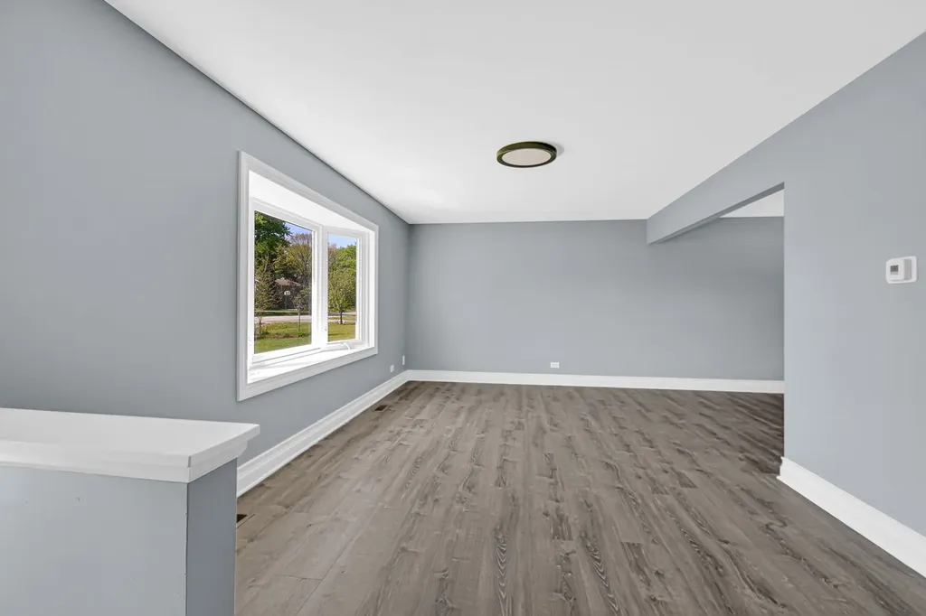 28W502 Leverenz Road Naperville IL 60564