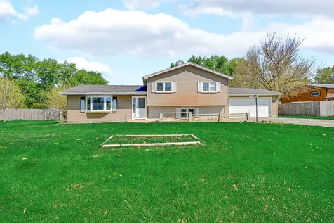 28W502 Leverenz Road Naperville IL 60564