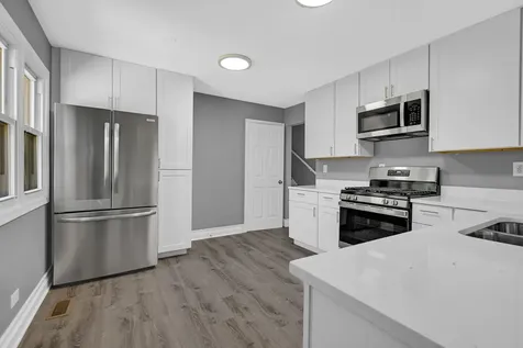 28W502 Leverenz Road Naperville IL 60564