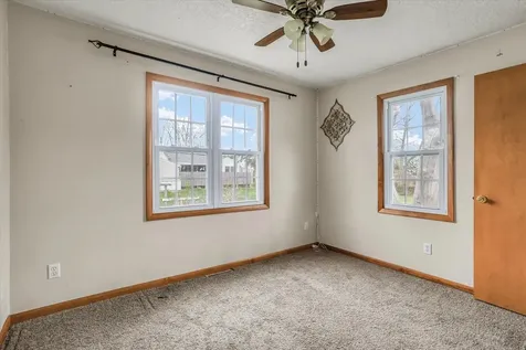 3234 East Fulton Avenue Decatur IL 62521