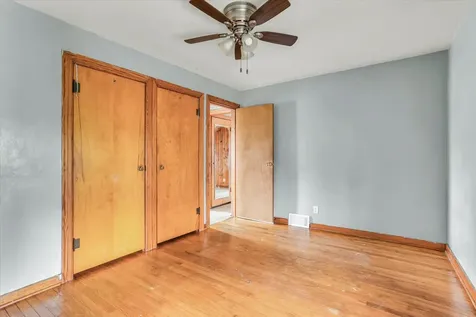3234 East Fulton Avenue Decatur IL 62521