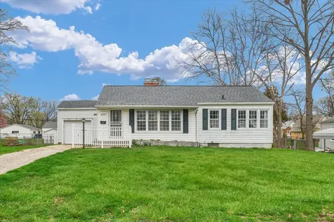 3234 East Fulton Avenue Decatur IL 62521
