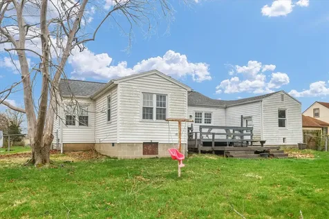3234 East Fulton Avenue Decatur IL 62521