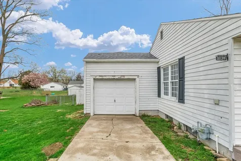 3234 East Fulton Avenue Decatur IL 62521