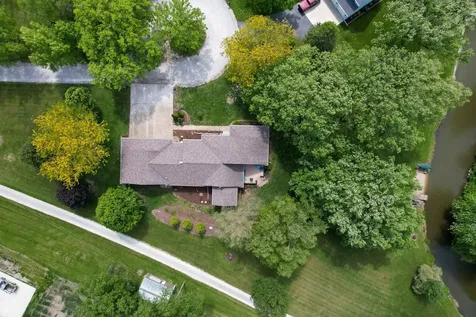 3260 Greenwood Drive Dewey IL 61840
