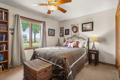3260 Greenwood Drive Dewey IL 61840