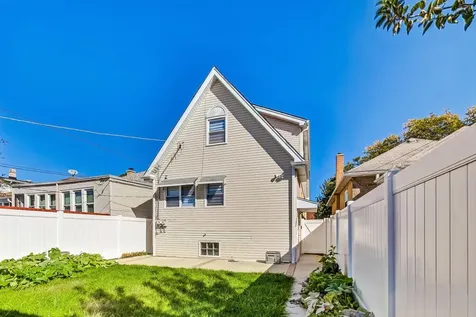 4234 North Mcvicker Avenue Chicago IL 60634