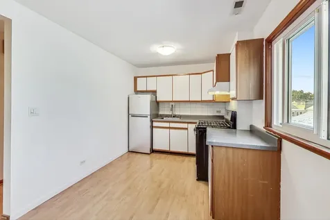 4234 North Mcvicker Avenue Chicago IL 60634