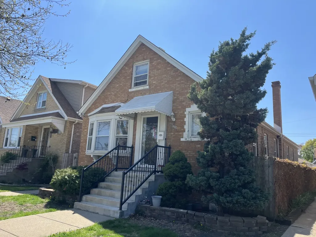 5834 South Keeler Avenue Chicago IL 60629