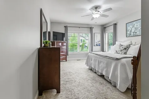 1604 Kassen Avenue Mahomet IL 61853