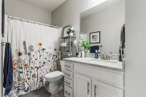 1604 Kassen Avenue Mahomet IL 61853
