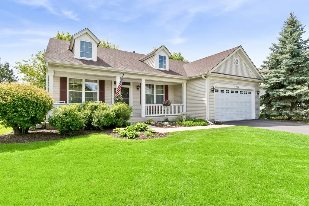 772 Bohannon Circle Oswego IL 60543
