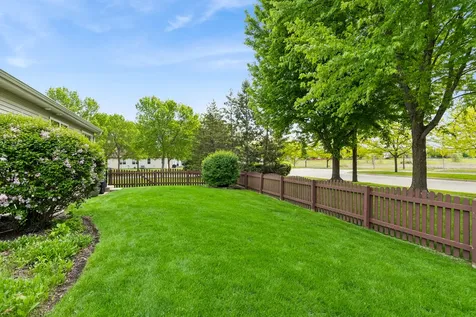 772 Bohannon Circle Oswego IL 60543