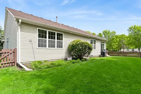 772 Bohannon Circle Oswego IL 60543