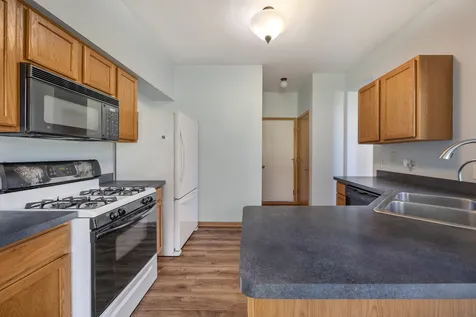 792 Mesa Drive Elgin IL 60123
