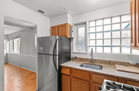 7206 Oak Avenue River Forest IL 60305