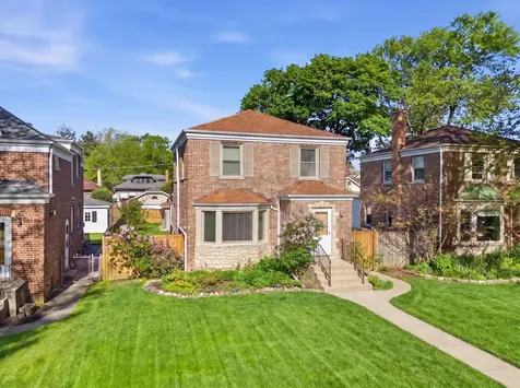 5430 North Lamon Avenue Chicago IL 60630