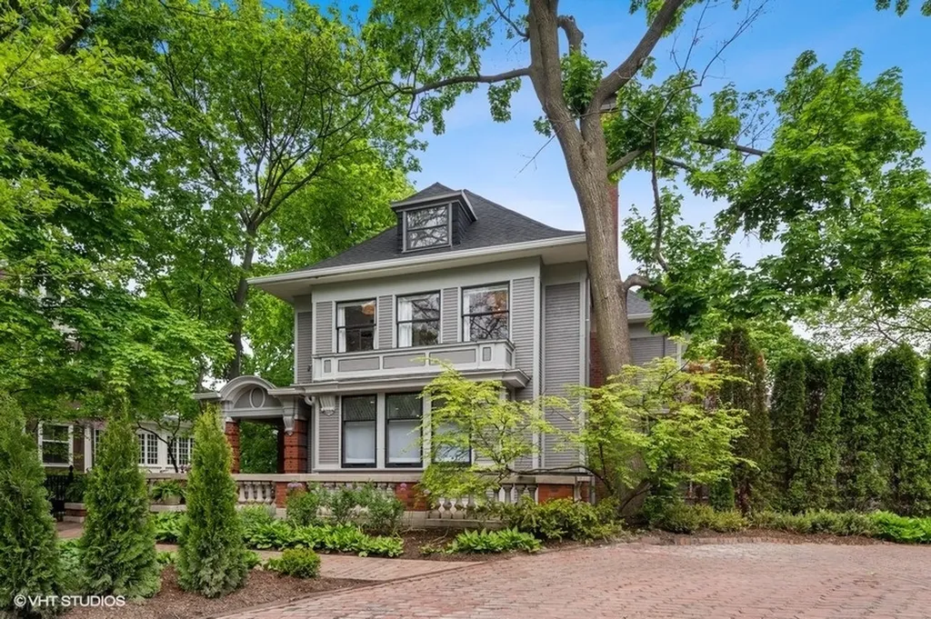 1217 Ridge Avenue Evanston IL 60202