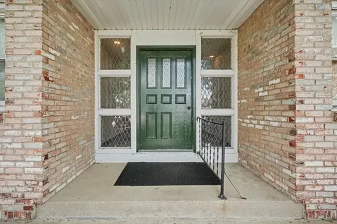 912 Crescent Drive Champaign IL 61821
