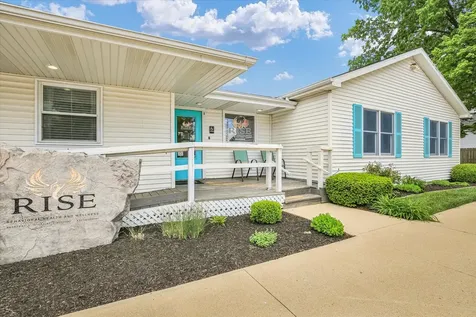 114 West Houghton Street Tuscola IL 61953