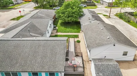 114 West Houghton Street Tuscola IL 61953