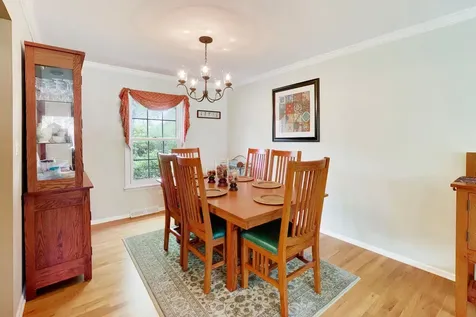 620 Harvard Lane Libertyville IL 60048