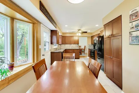 620 Harvard Lane Libertyville IL 60048