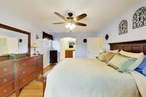 620 Harvard Lane Libertyville IL 60048