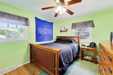 620 Harvard Lane Libertyville IL 60048
