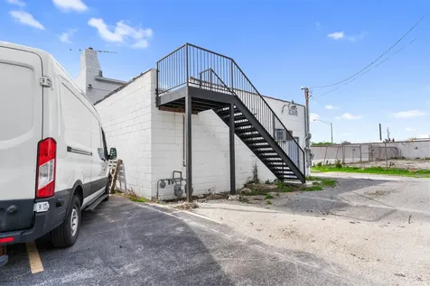 14751 Pulaski Road Midlothian IL 60445