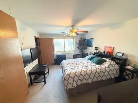 5025 139TH Place Crestwood IL 60418