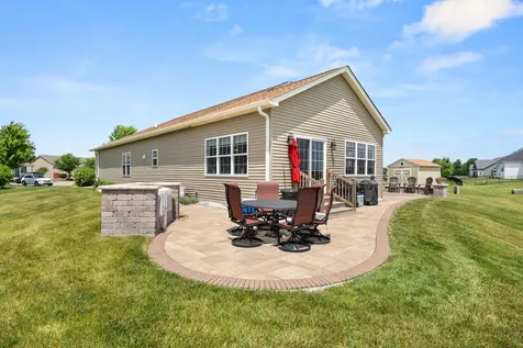 1218 Coolidge Court Sycamore IL 60178