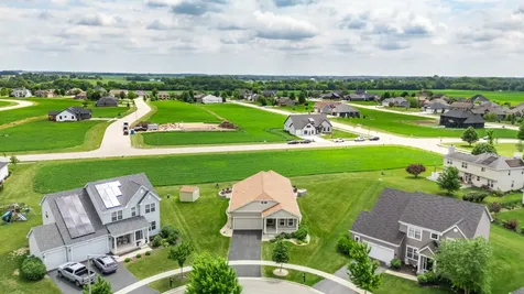 1218 Coolidge Court Sycamore IL 60178