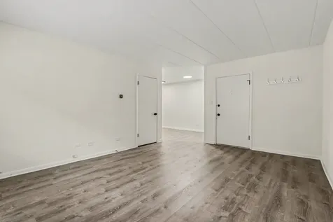 135 South Kenilworth Avenue Oak Park IL 60302