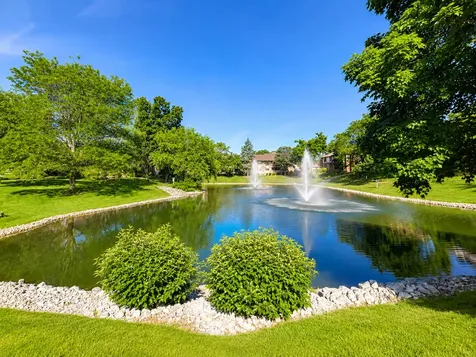 13158 South Oak Hills Parkway Palos Heights IL 60463