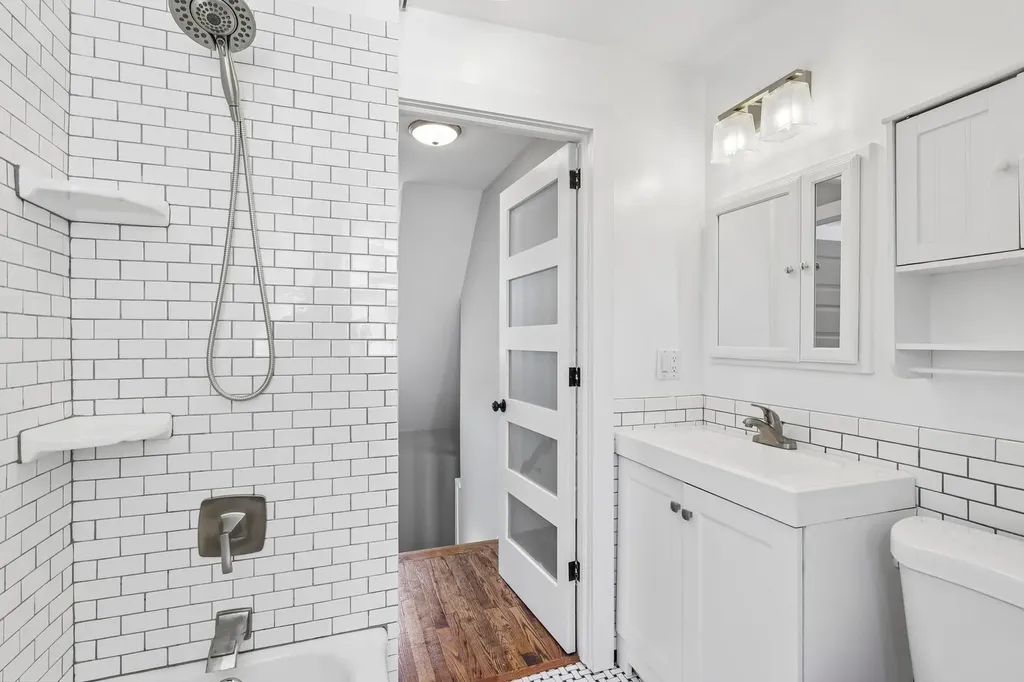 514 West Park Avenue Aurora IL 60506