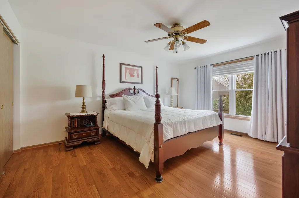 2426 Wild Cherry Court Aurora IL 60506