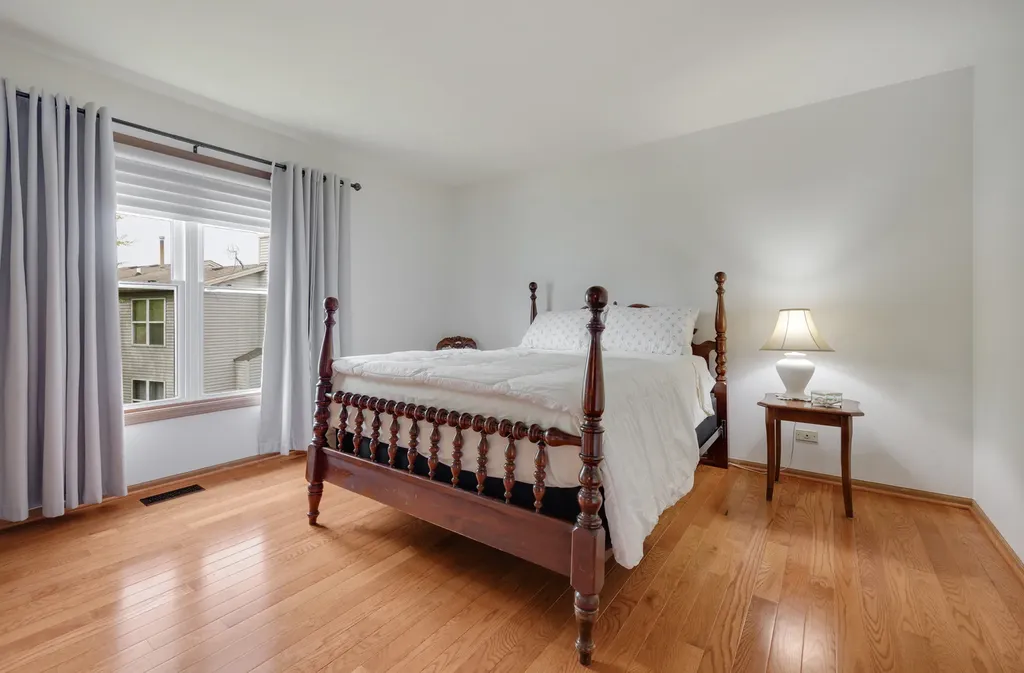 2426 Wild Cherry Court Aurora IL 60506