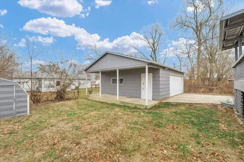 414 South Dodson Drive Urbana IL 61802