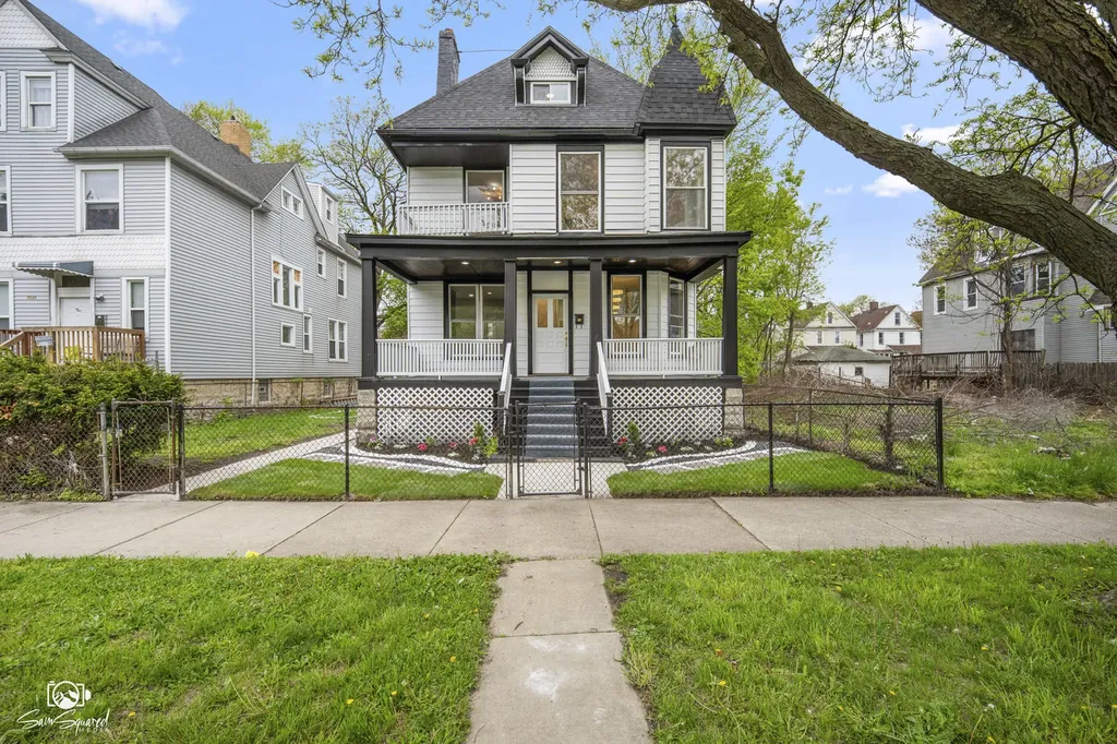 7226 South Yale Avenue Chicago IL 60621
