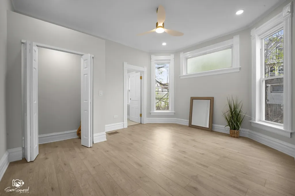 7226 South Yale Avenue Chicago IL 60621