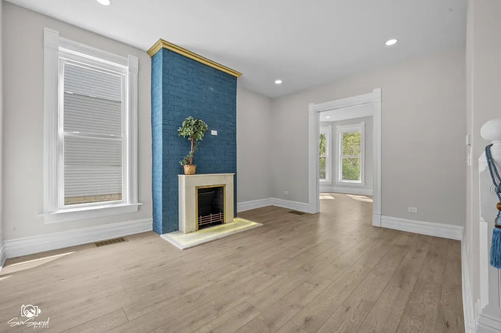 7226 South Yale Avenue Chicago IL 60621