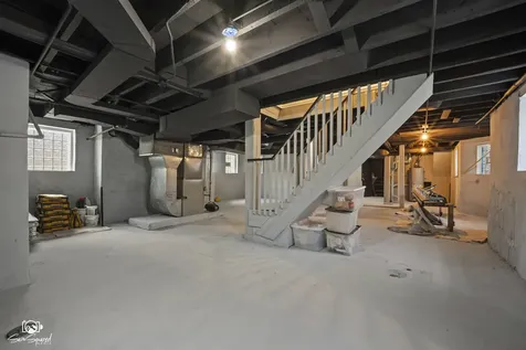 7226 South Yale Avenue Chicago IL 60621