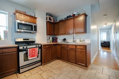 2931 West Lexington Street Chicago IL 60612